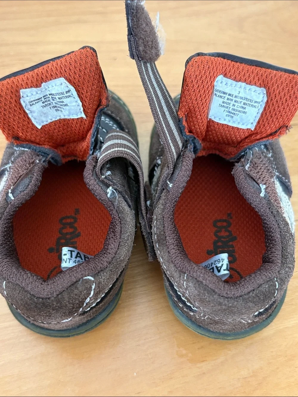 Circo Baby Boy Brown Suede Walker Shoes Rubber Sole Sz 3 Baby Hook Loop Sneaker